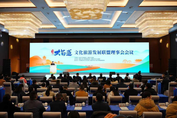 新闻1封面.jpg